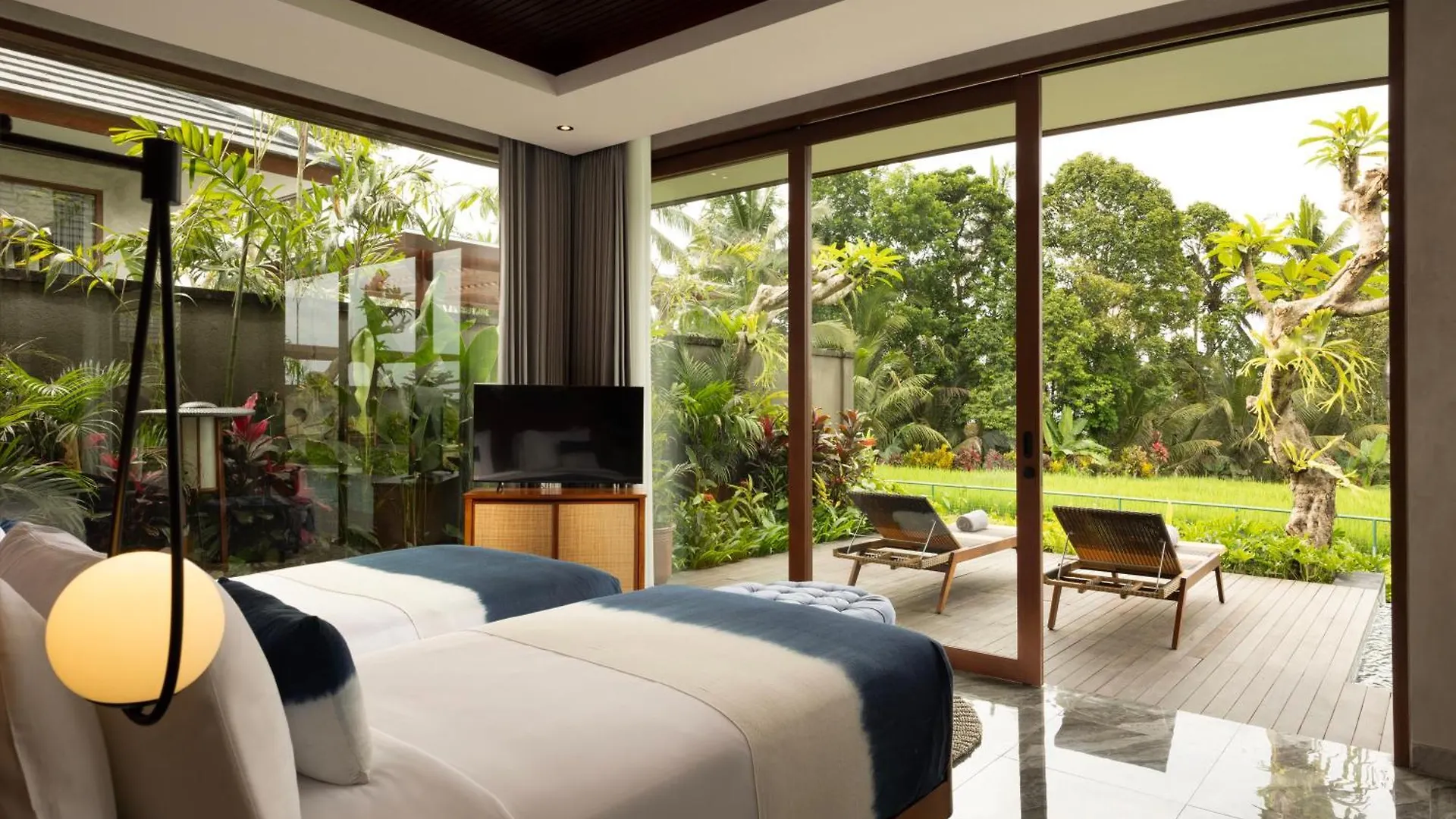 Hotel Inara Alas Harum Payangan